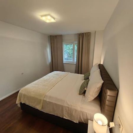 New 1 Bedroom Near Center And Beach Split Kültér fotó