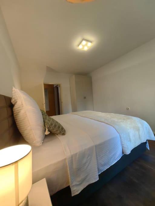 New 1 Bedroom Near Center And Beach Split Kültér fotó